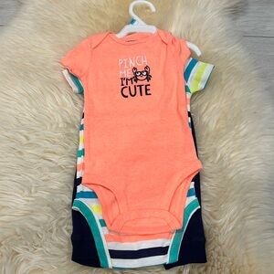 Carter’s 3 Piece Baby Onsies and Pants in Crab Print and Stripes Set in 6 Months